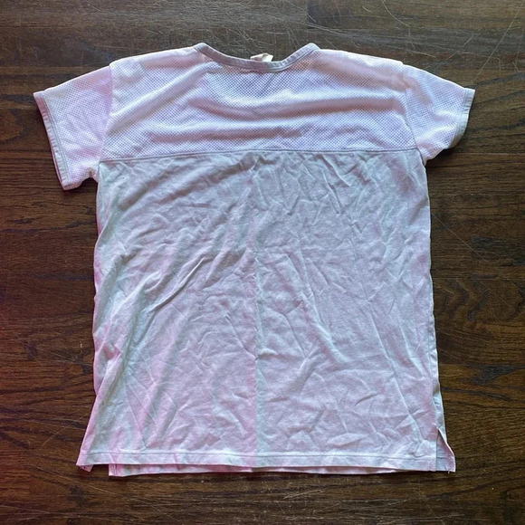 Under Armour Tee - Picture 2 of 2